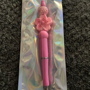 handcrafted Pink Floral Charm Retractable Pen